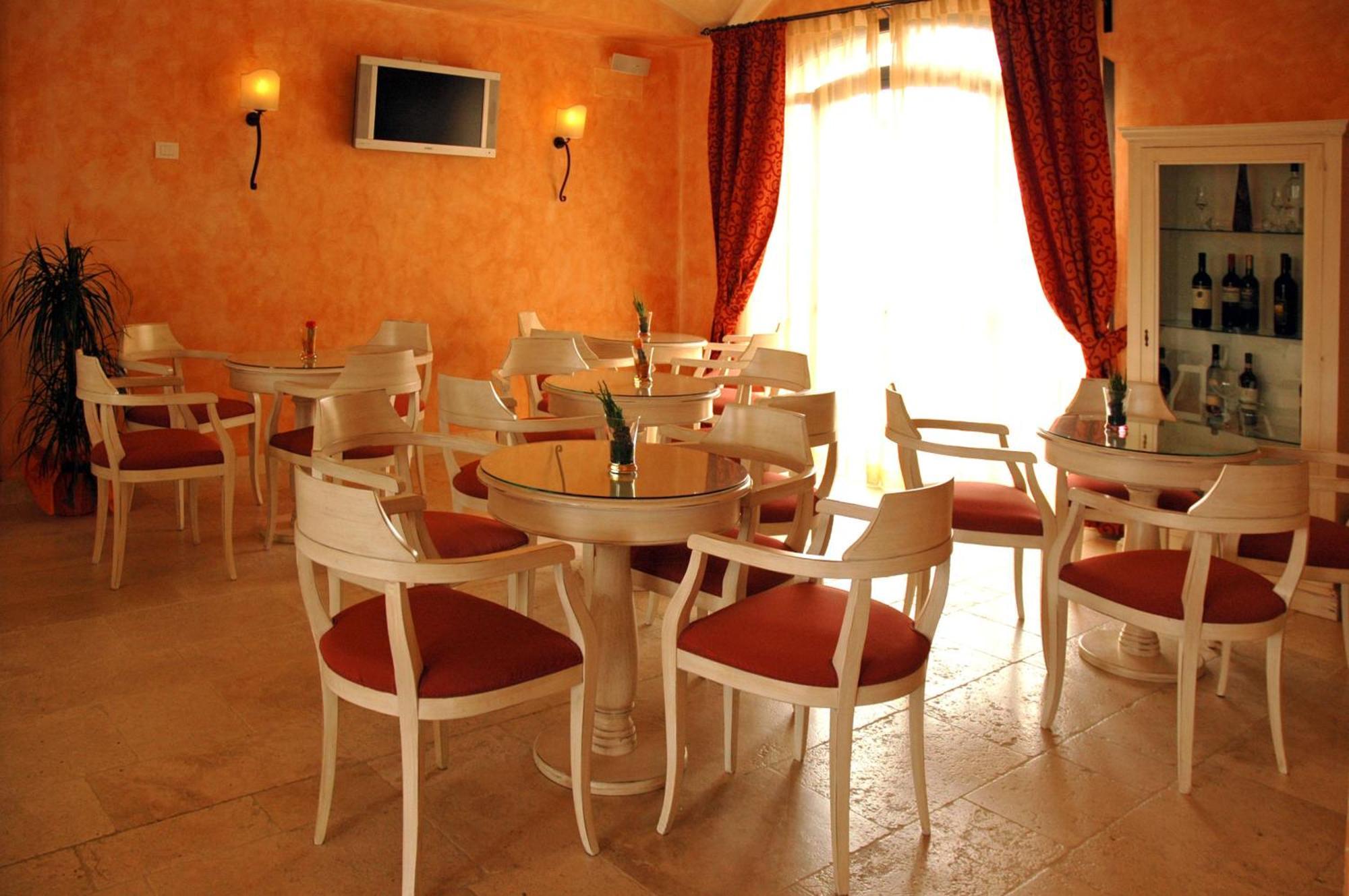 Hotel Borgo Di Cortefreda - Place Of Charme Tavarnelle Val di Pesa Restoran gambar